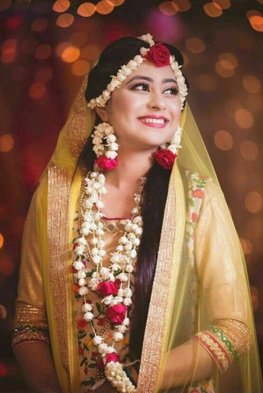 jewellery for mehendi ceremony